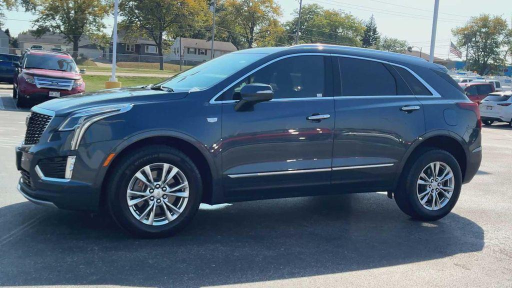 used 2020 Cadillac XT5 car, priced at $28,917