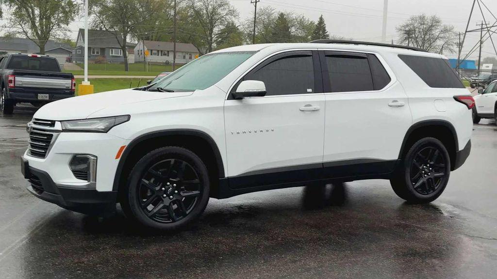 used 2023 Chevrolet Traverse car, priced at $33,997