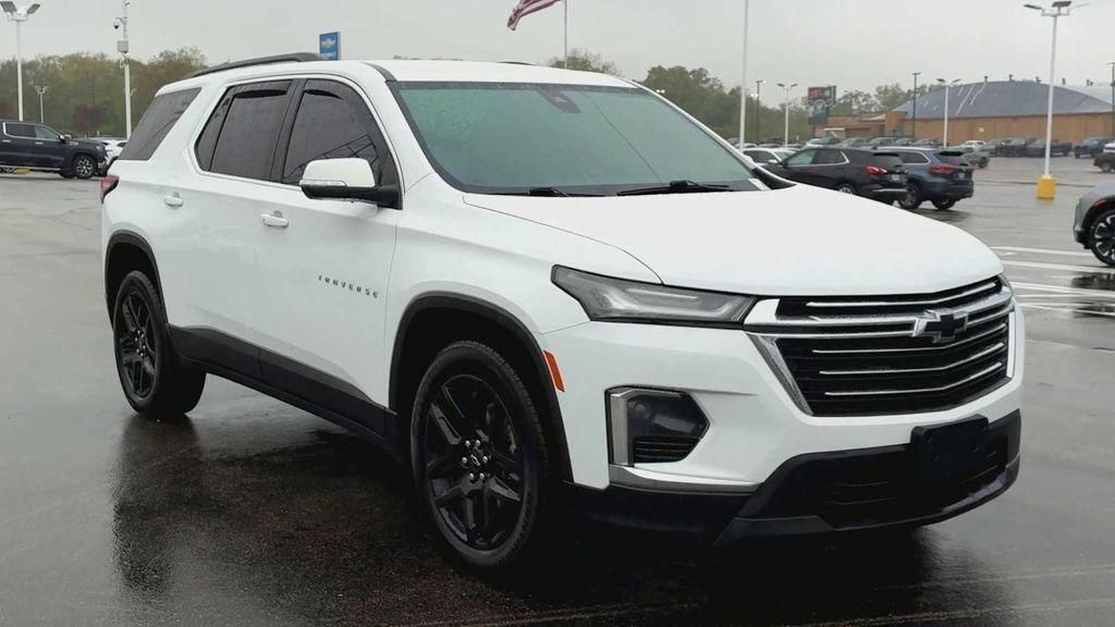 used 2023 Chevrolet Traverse car, priced at $33,997