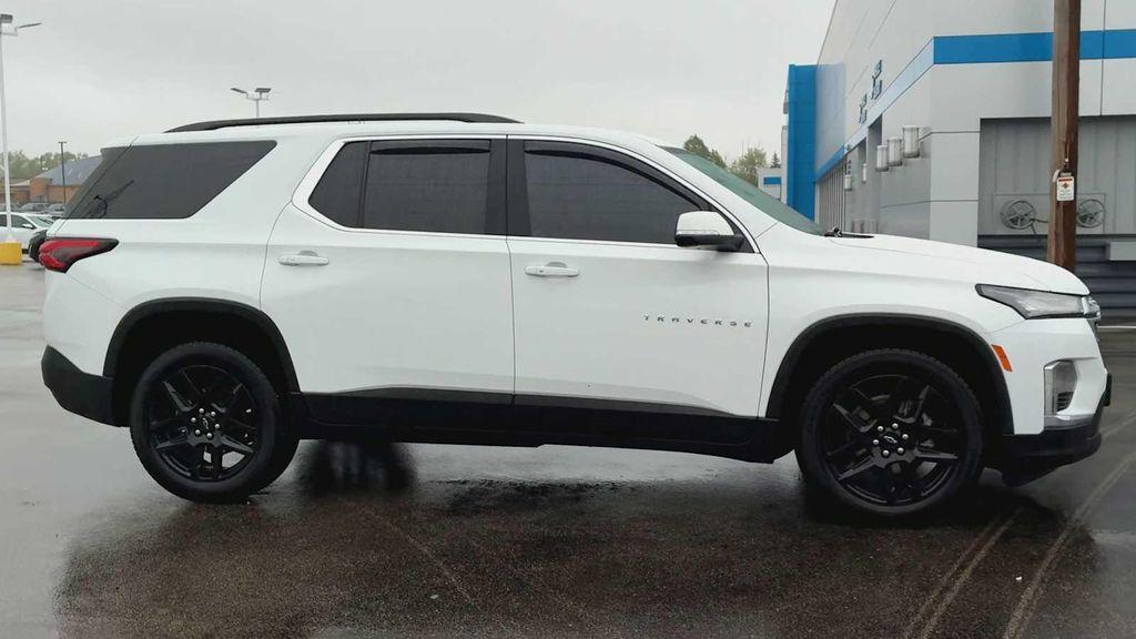used 2023 Chevrolet Traverse car, priced at $33,997