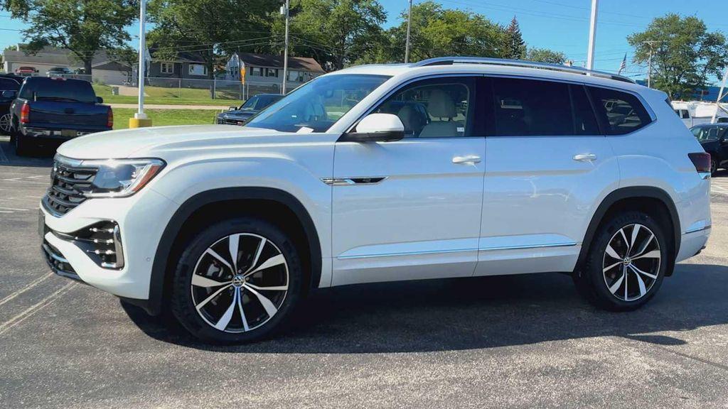 used 2024 Volkswagen Atlas car, priced at $39,356