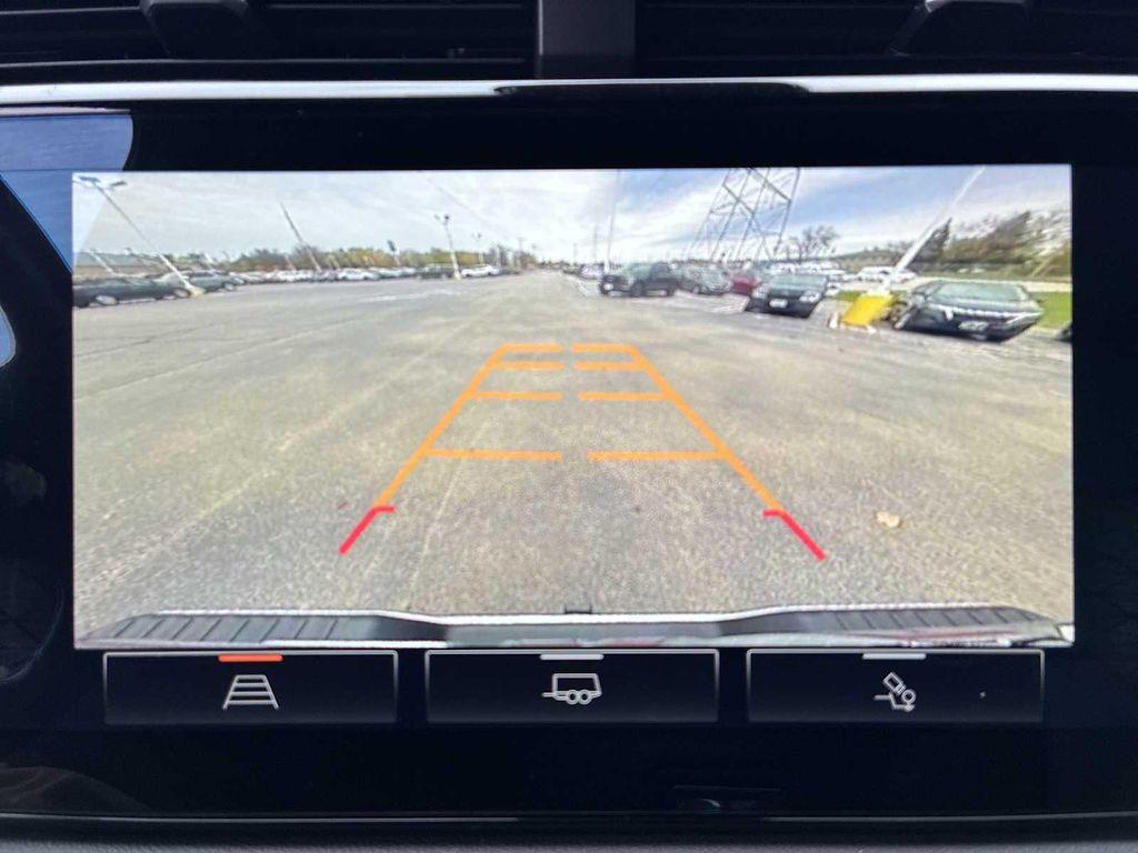 used 2022 GMC Sierra 1500 car, priced at $41,986