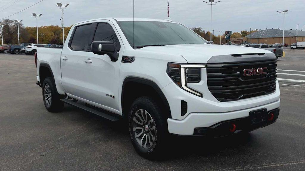 used 2022 GMC Sierra 1500 car, priced at $41,986