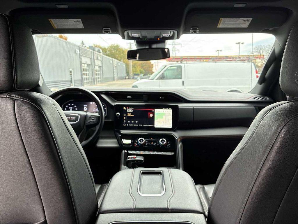 used 2022 GMC Sierra 1500 car, priced at $41,986