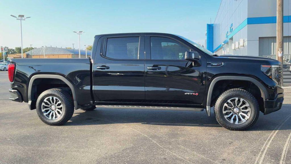 used 2022 GMC Sierra 1500 car, priced at $46,886