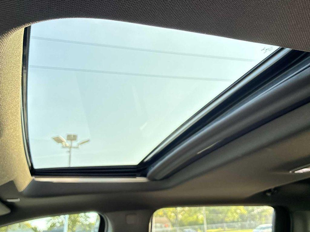 used 2022 GMC Sierra 1500 car, priced at $46,886