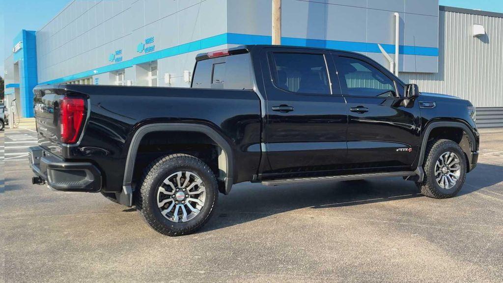 used 2022 GMC Sierra 1500 car, priced at $46,886