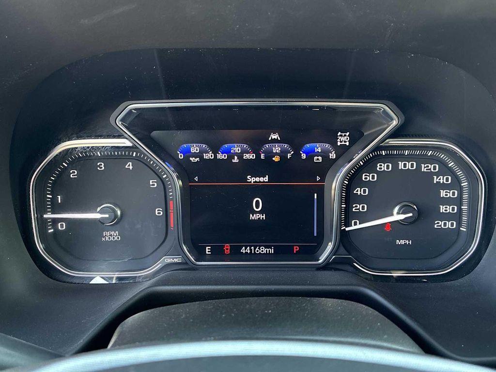 used 2021 GMC Yukon XL car, priced at $52,988