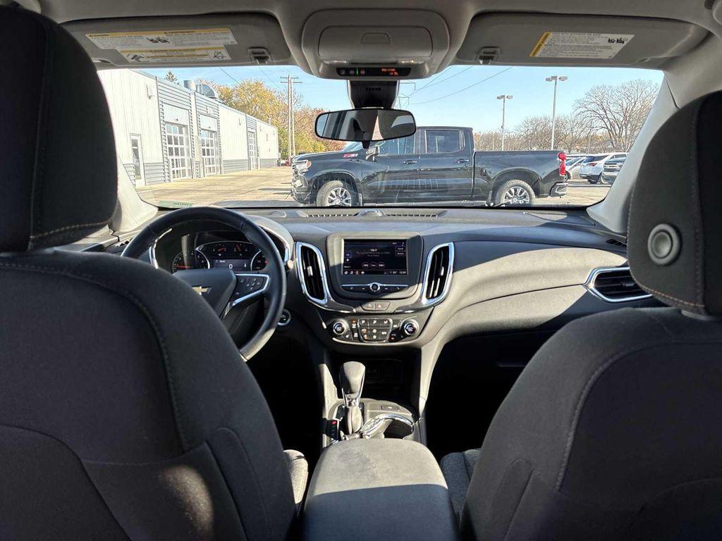 used 2024 Chevrolet Equinox car, priced at $23,993