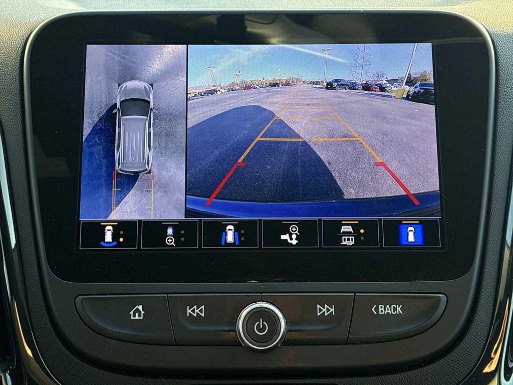 used 2023 Chevrolet Equinox car, priced at $25,847