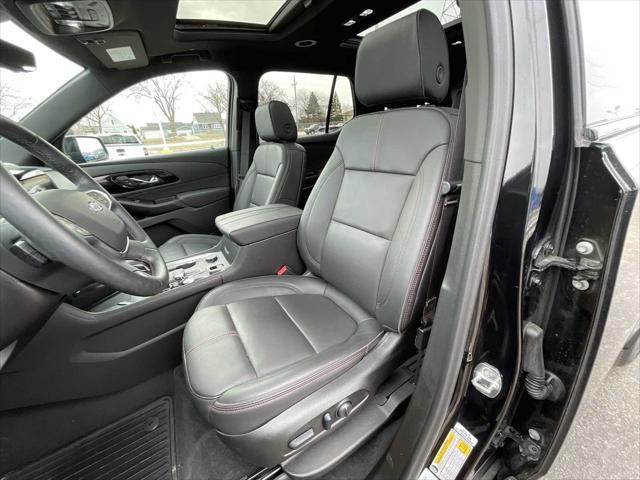 used 2023 Chevrolet Traverse car, priced at $41,989