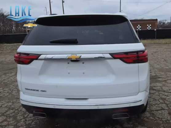 used 2022 Chevrolet Traverse car, priced at $39,980