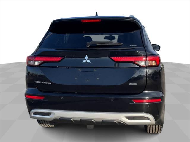 used 2022 Mitsubishi Outlander car, priced at $24,877