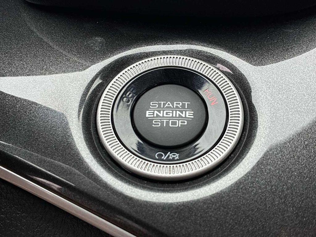 used 2022 Jeep Grand Cherokee car, priced at $29,993