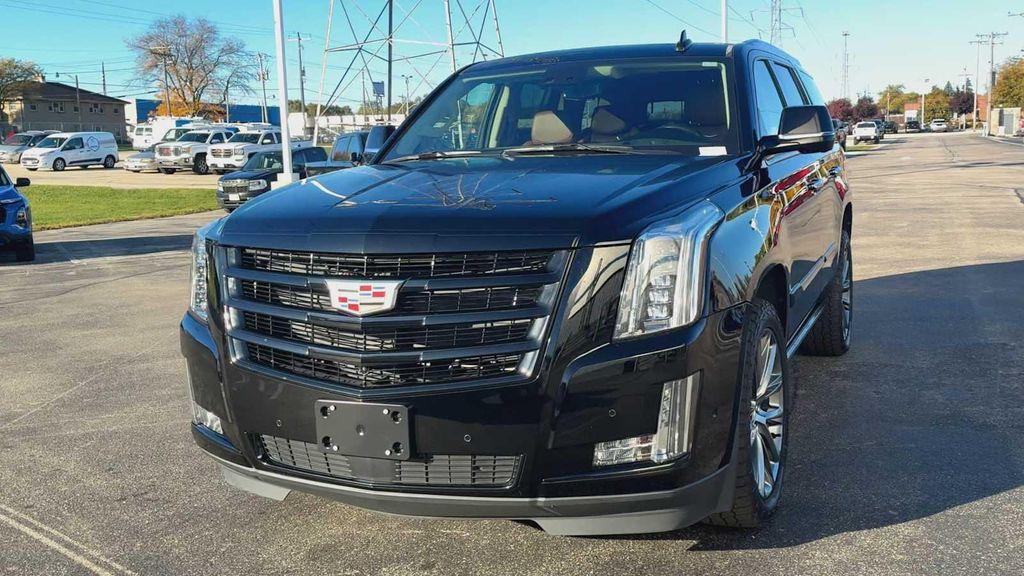 used 2020 Cadillac Escalade car, priced at $46,967