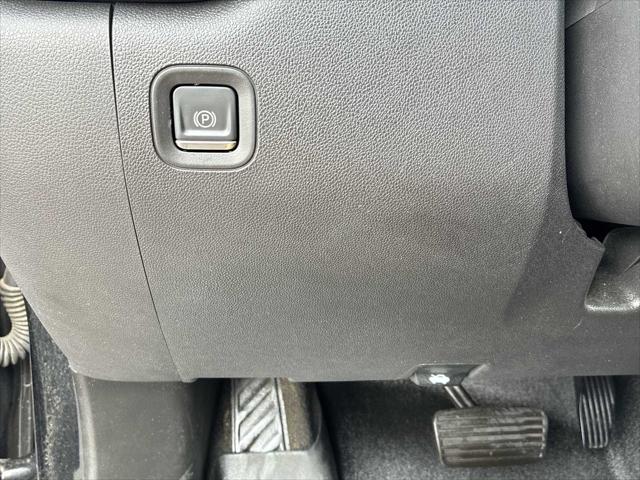used 2022 GMC Sierra 1500 car, priced at $30,491