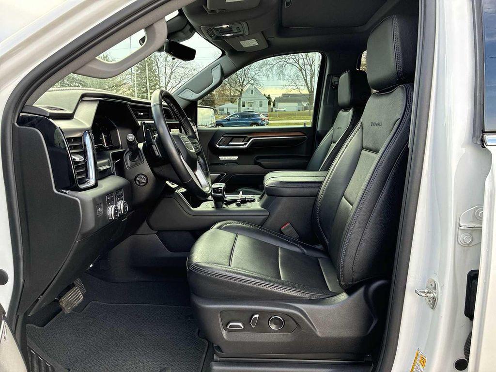 used 2024 GMC Sierra 1500 car, priced at $56,887