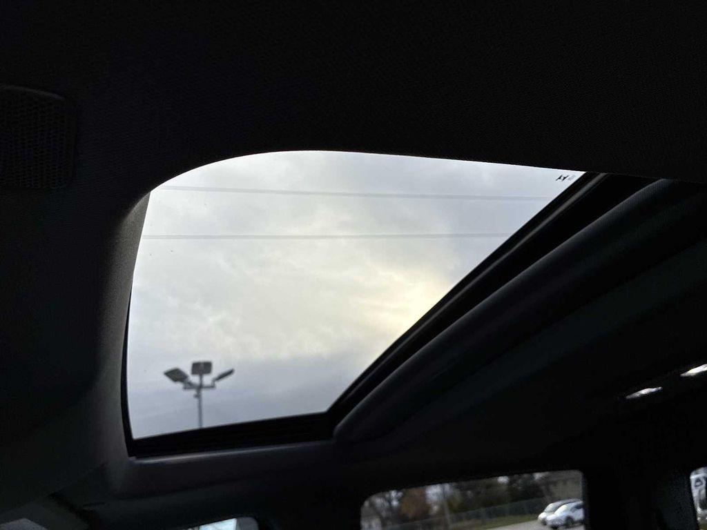 used 2024 GMC Sierra 1500 car, priced at $56,887