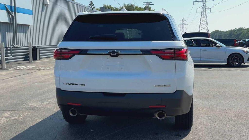 used 2022 Chevrolet Traverse car, priced at $36,592