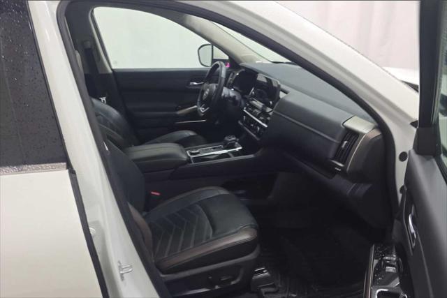 used 2022 Nissan Pathfinder car, priced at $36,448