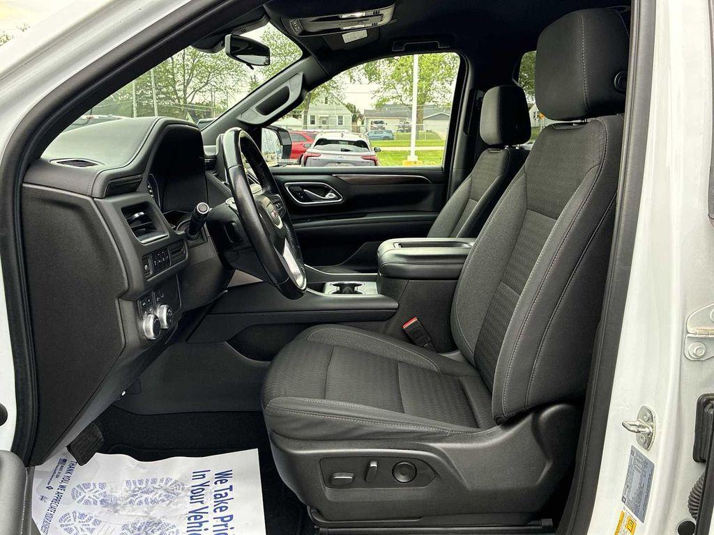 used 2021 GMC Yukon car, priced at $34,988