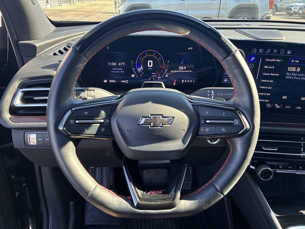 used 2024 Chevrolet Traverse car, priced at $49,632