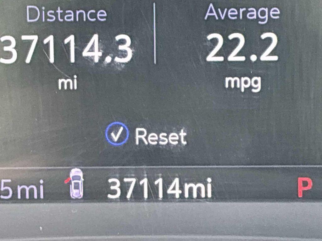 used 2023 Cadillac XT5 car, priced at $35,753