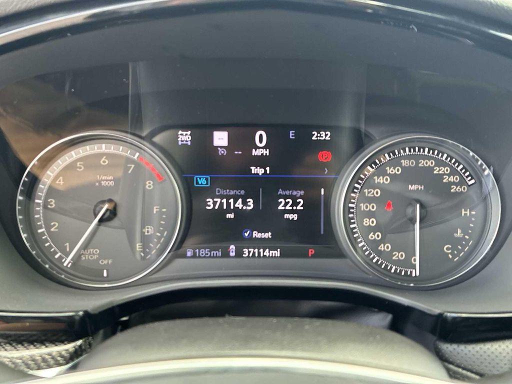 used 2023 Cadillac XT5 car, priced at $35,753