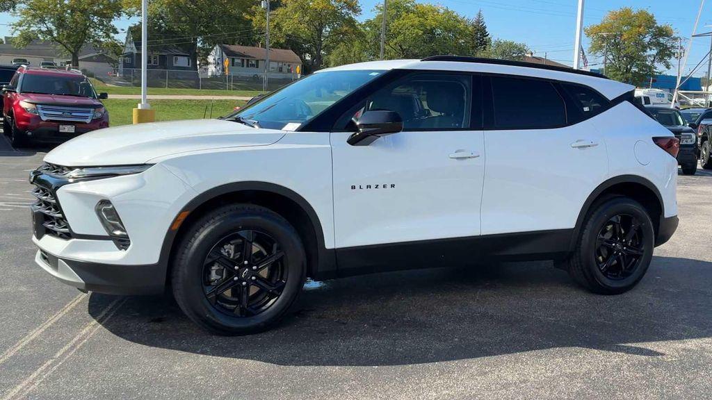 used 2023 Chevrolet Blazer car, priced at $26,994