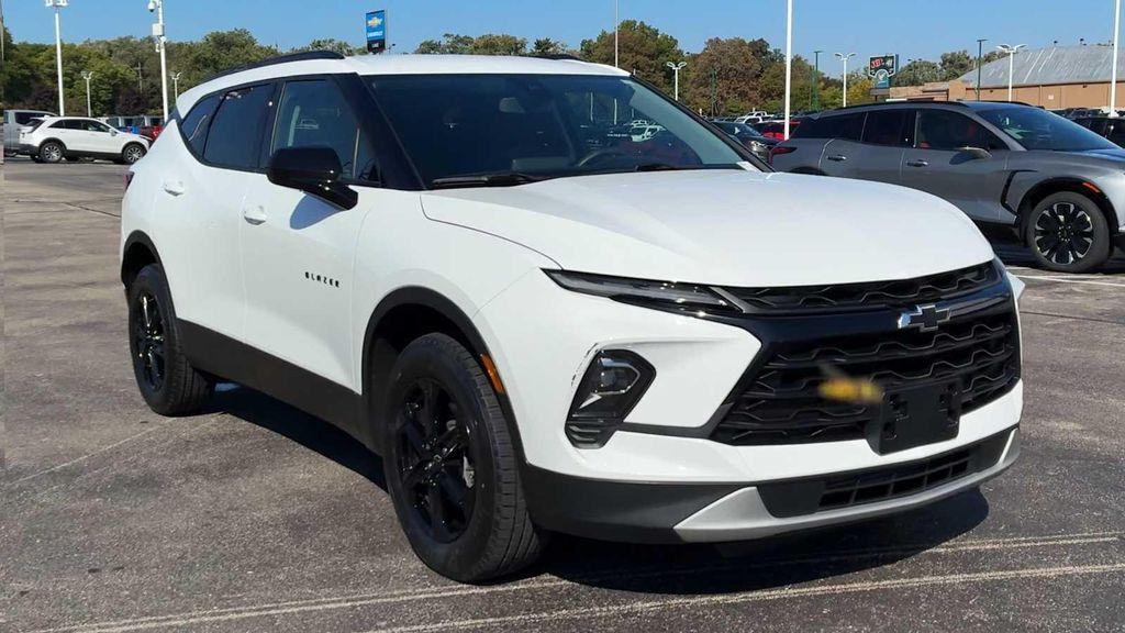 used 2023 Chevrolet Blazer car, priced at $26,994