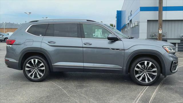 used 2022 Volkswagen Atlas car, priced at $36,990