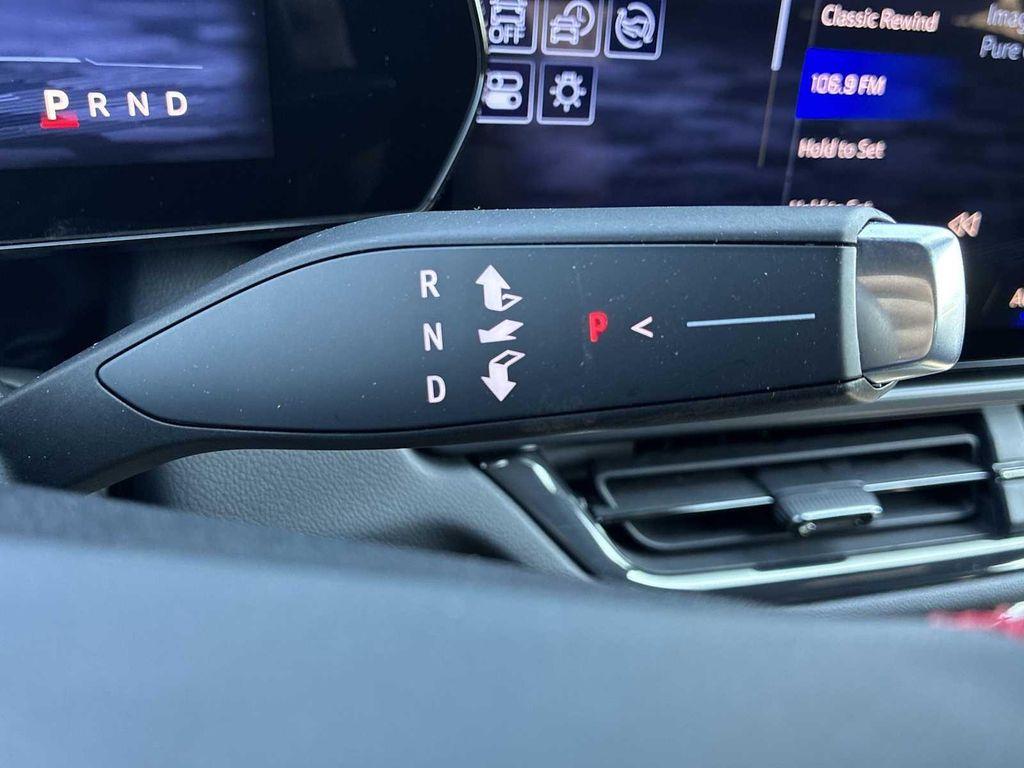 used 2024 Chevrolet Equinox EV car, priced at $28,993