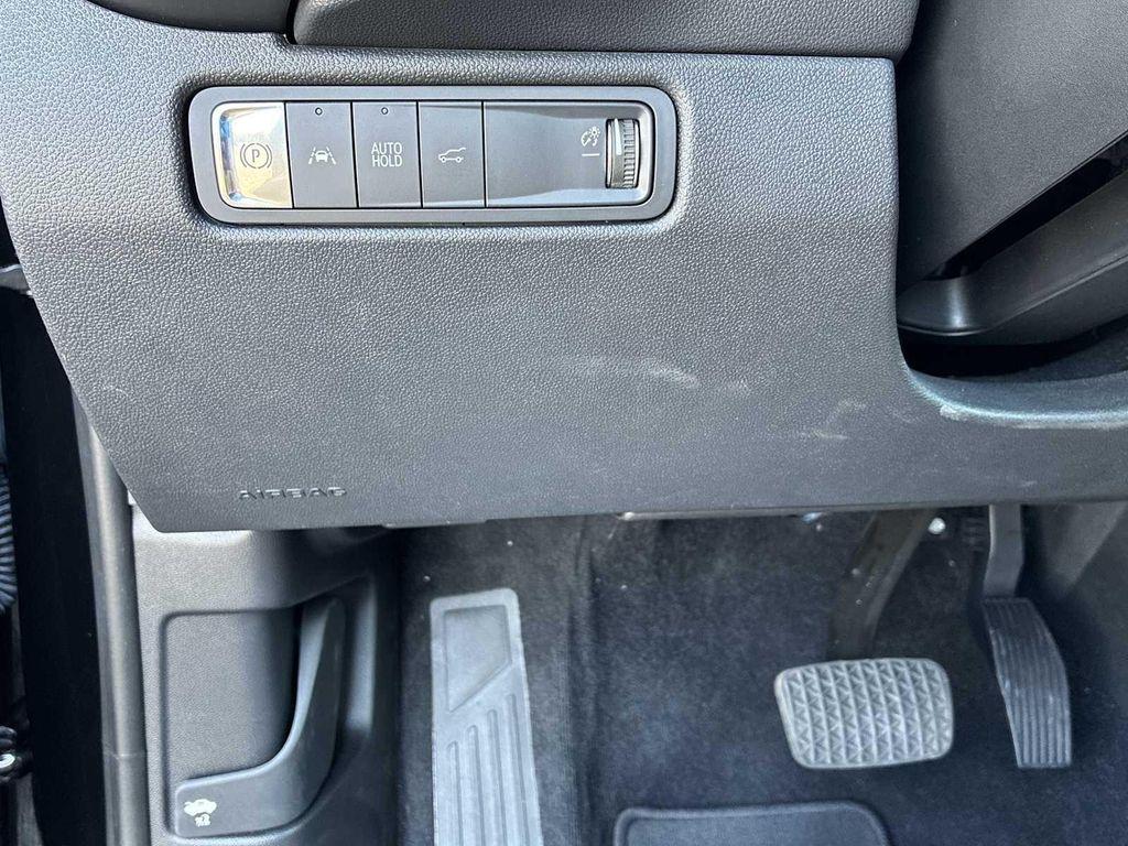 used 2024 Chevrolet Equinox EV car, priced at $28,993