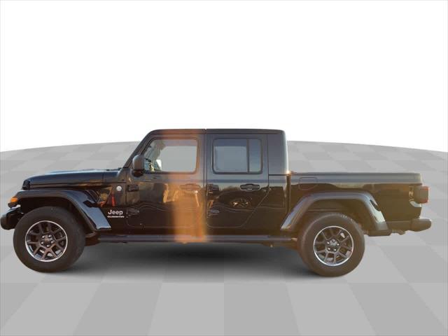 used 2021 Jeep Gladiator car, priced at $32,416