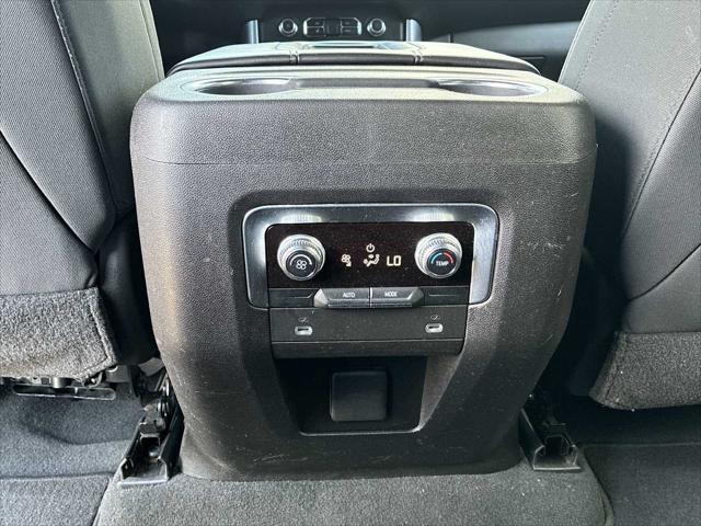 used 2021 GMC Yukon car, priced at $37,988