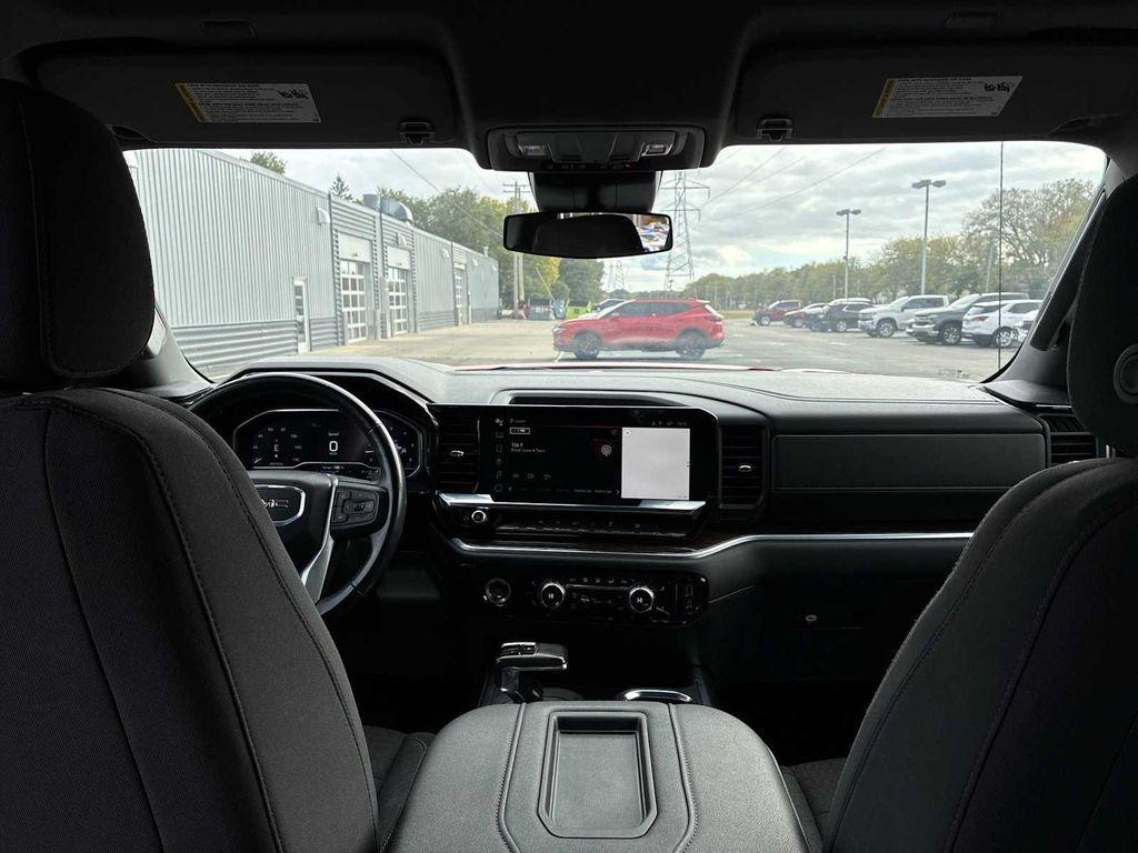 used 2022 GMC Sierra 1500 car, priced at $42,894