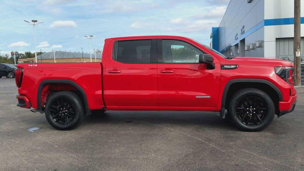 used 2022 GMC Sierra 1500 car, priced at $42,894