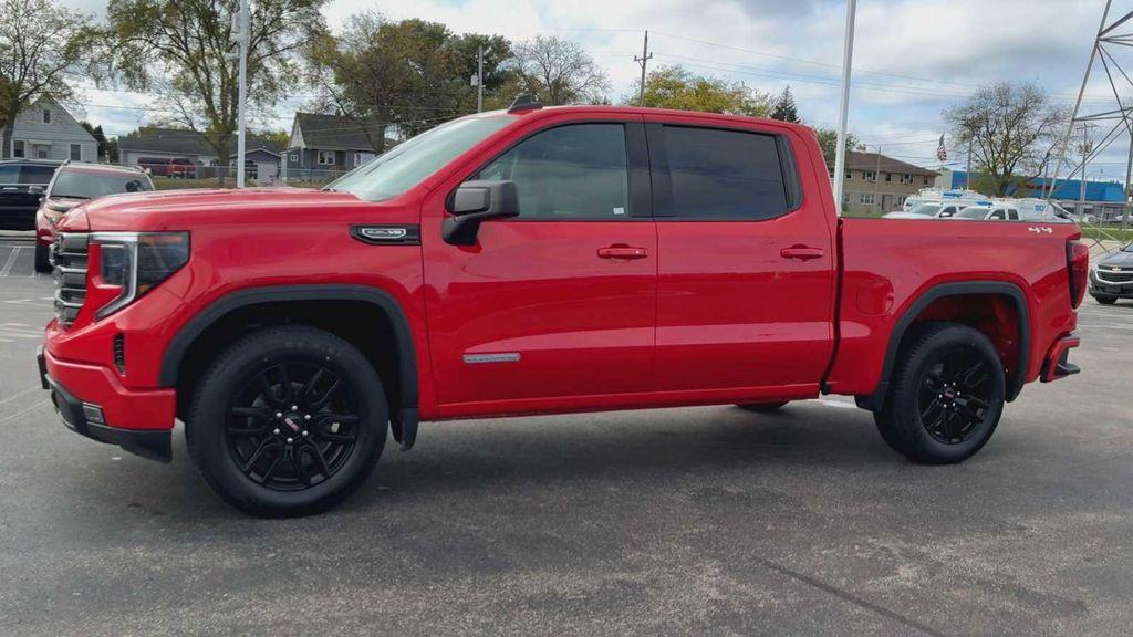 used 2022 GMC Sierra 1500 car, priced at $42,894