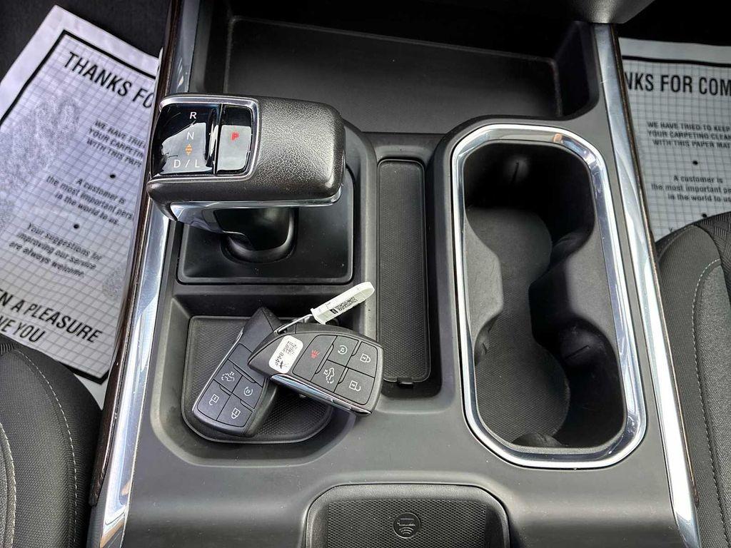 used 2022 GMC Sierra 1500 car, priced at $42,894