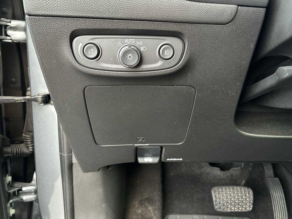 used 2022 Buick Encore GX car, priced at $21,336