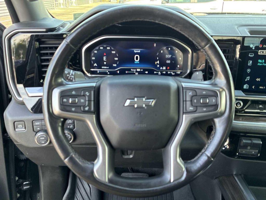 used 2022 Chevrolet Silverado 1500 car, priced at $42,443