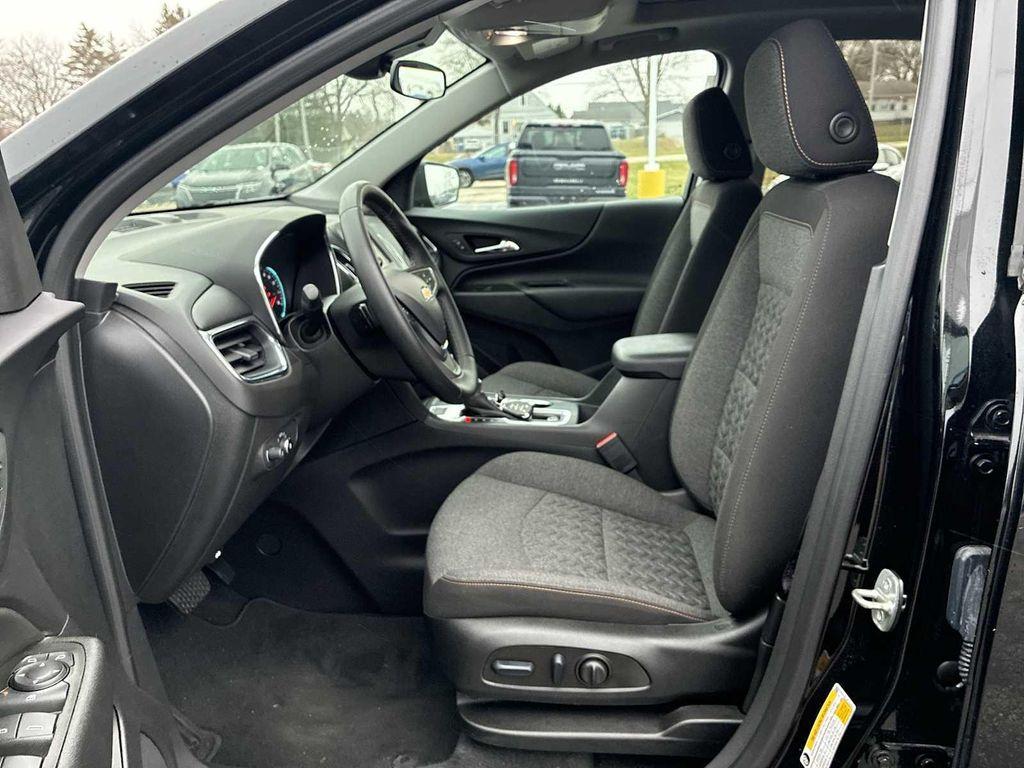 used 2023 Chevrolet Equinox car, priced at $23,767