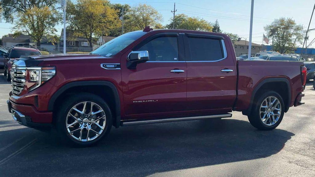 used 2023 GMC Sierra 1500 car, priced at $52,384