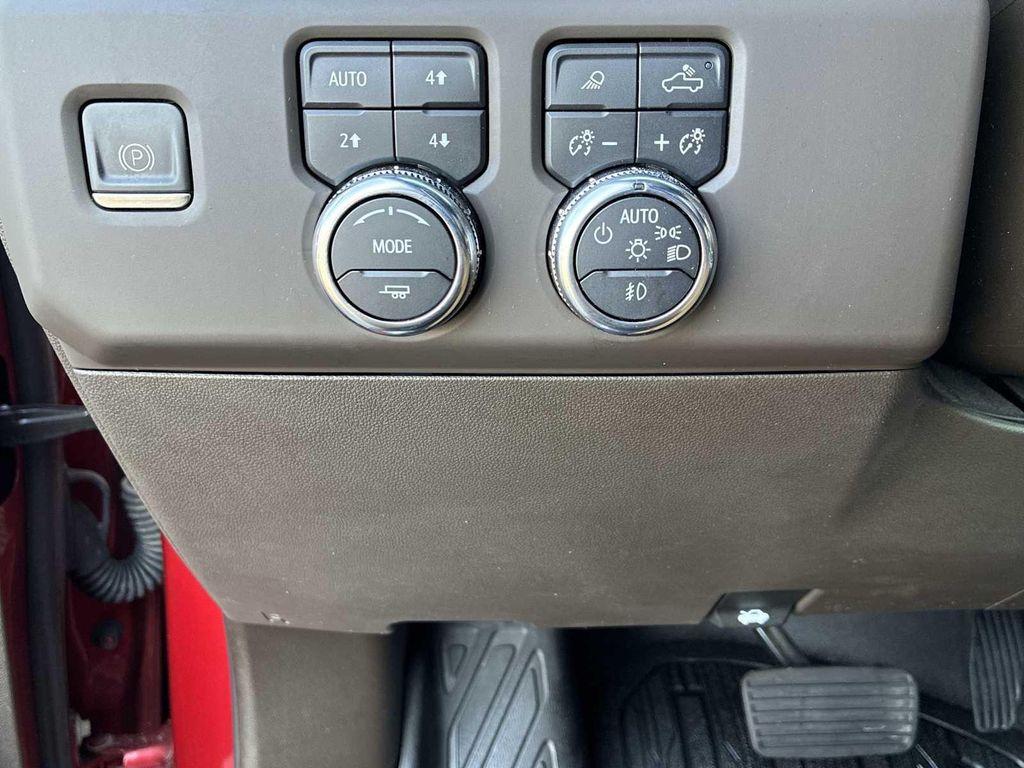 used 2023 GMC Sierra 1500 car, priced at $52,384