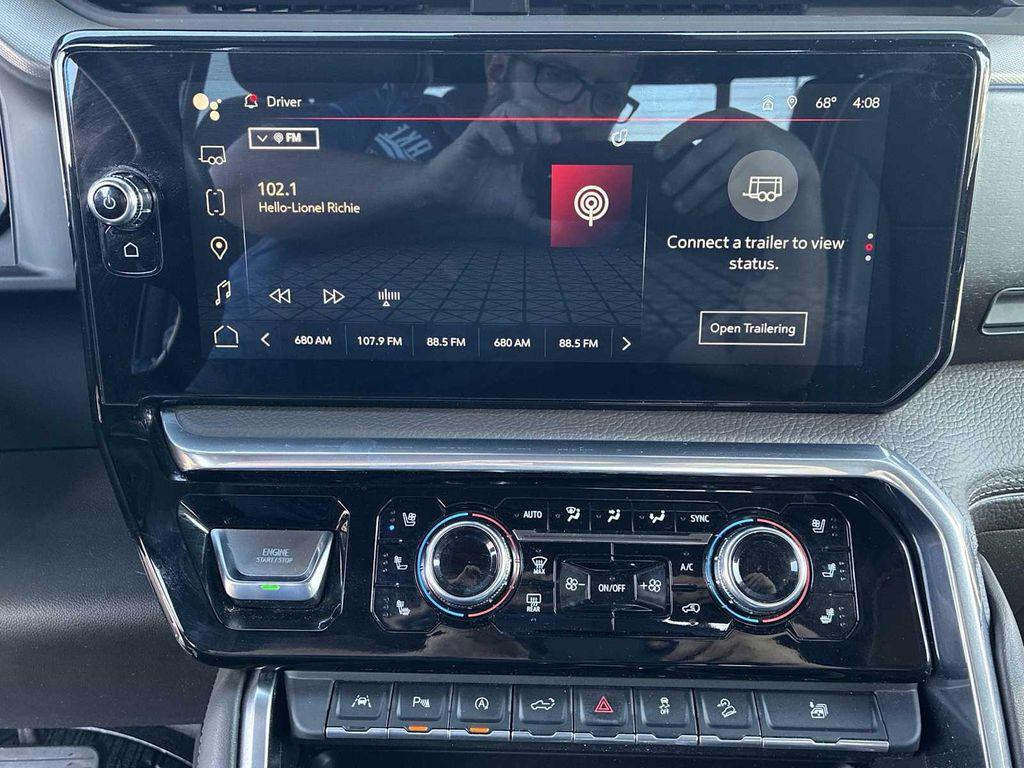 used 2023 GMC Sierra 1500 car, priced at $52,384