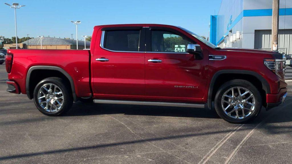 used 2023 GMC Sierra 1500 car, priced at $52,384