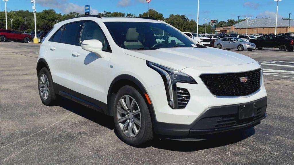 used 2022 Cadillac XT4 car, priced at $29,996