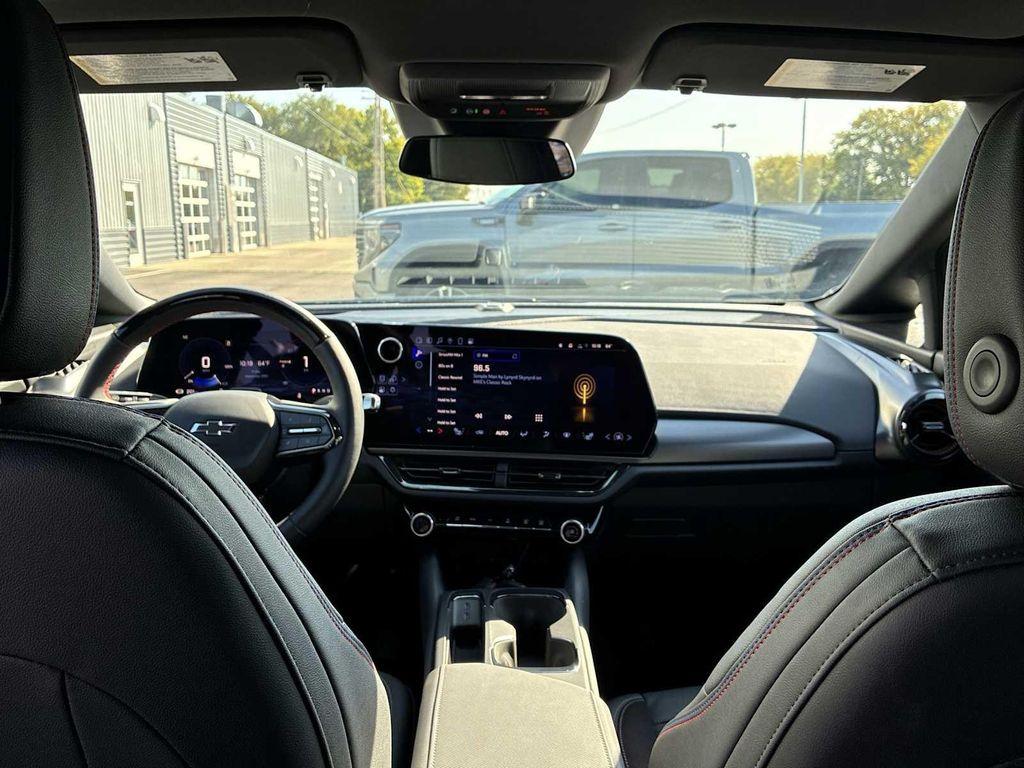 used 2024 Chevrolet Equinox EV car, priced at $28,937