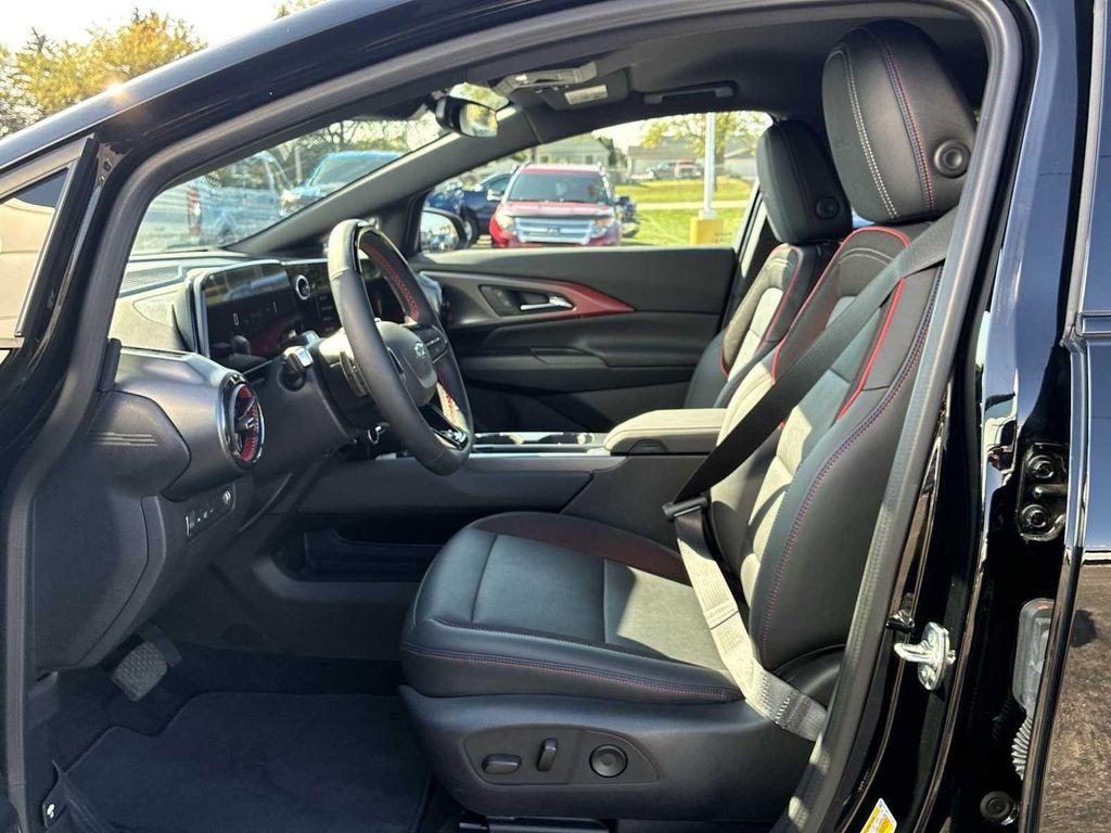 used 2024 Chevrolet Equinox EV car, priced at $28,937