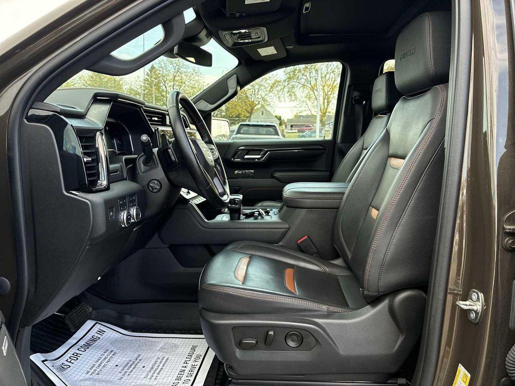 used 2023 GMC Sierra 1500 car, priced at $51,382